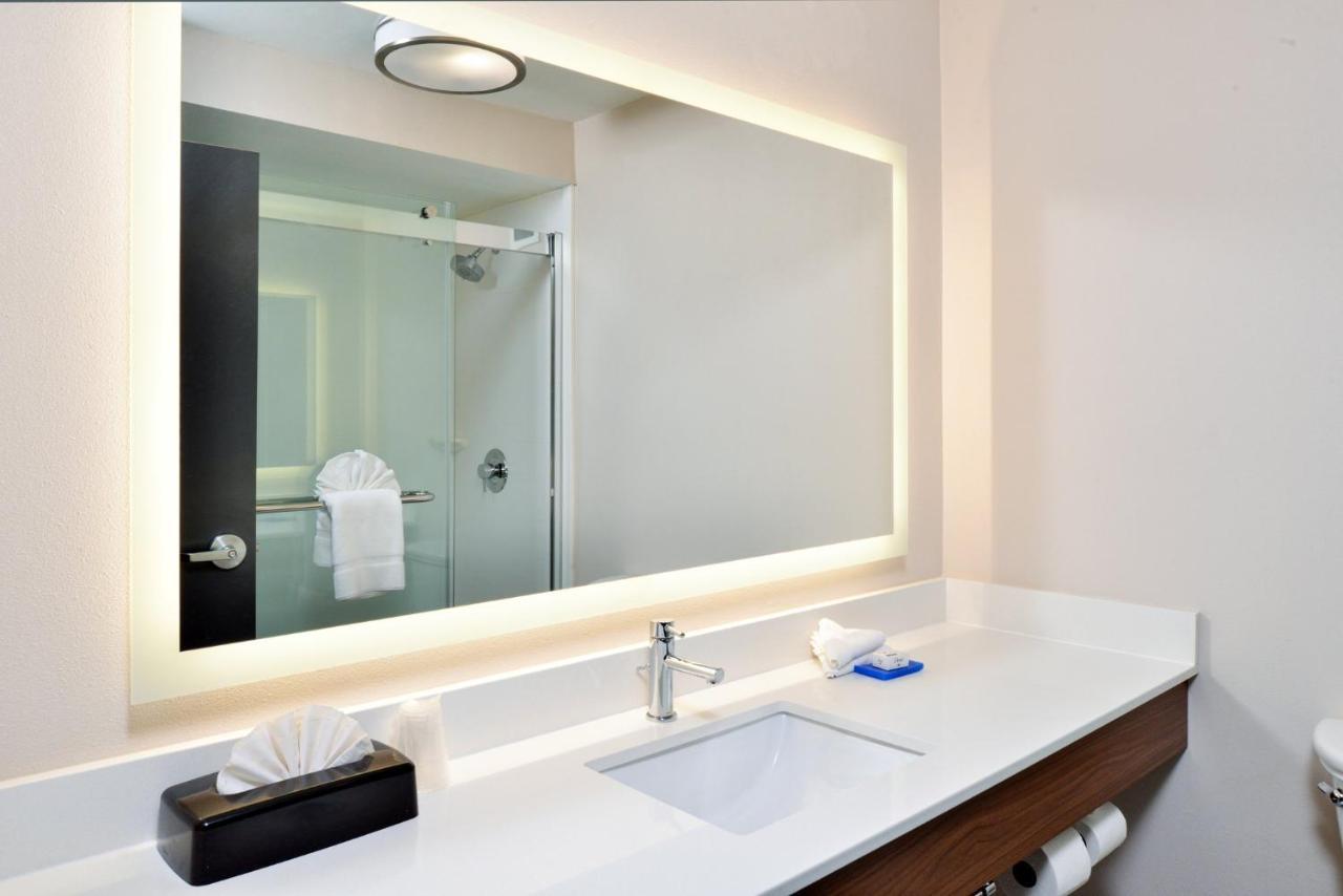 Holiday Inn Express Winston-Salem Medical Ctr Area Esterno foto